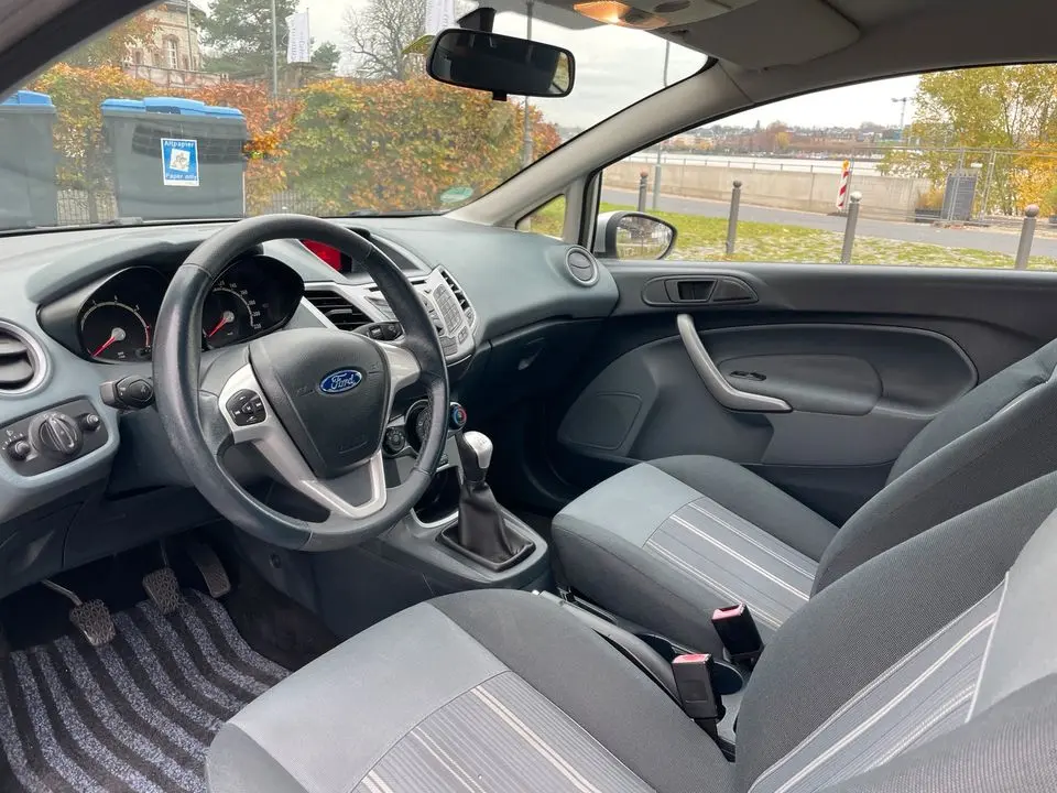 Ford Fiesta – Bild 5