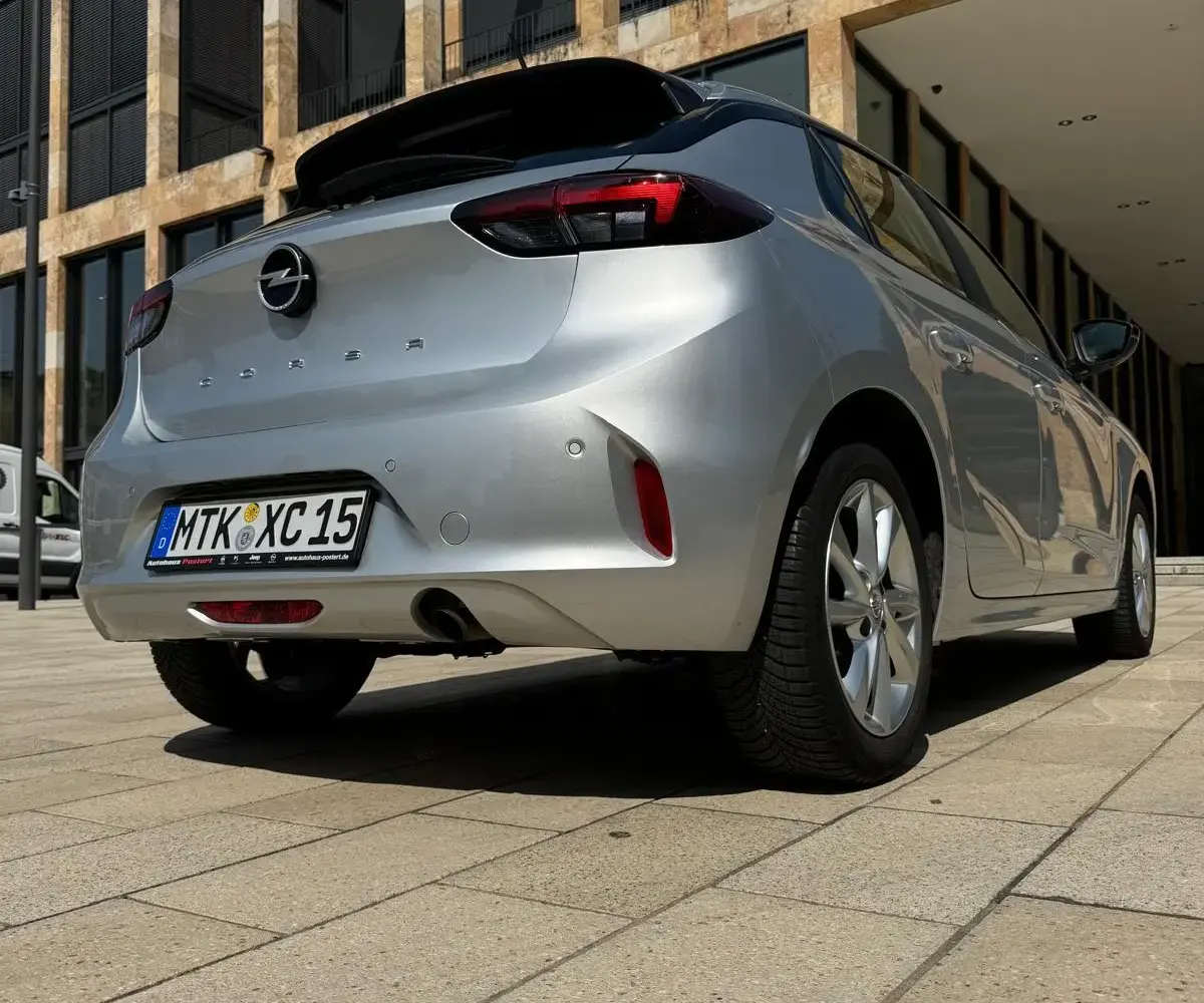 Opel Corsa – Bild 2